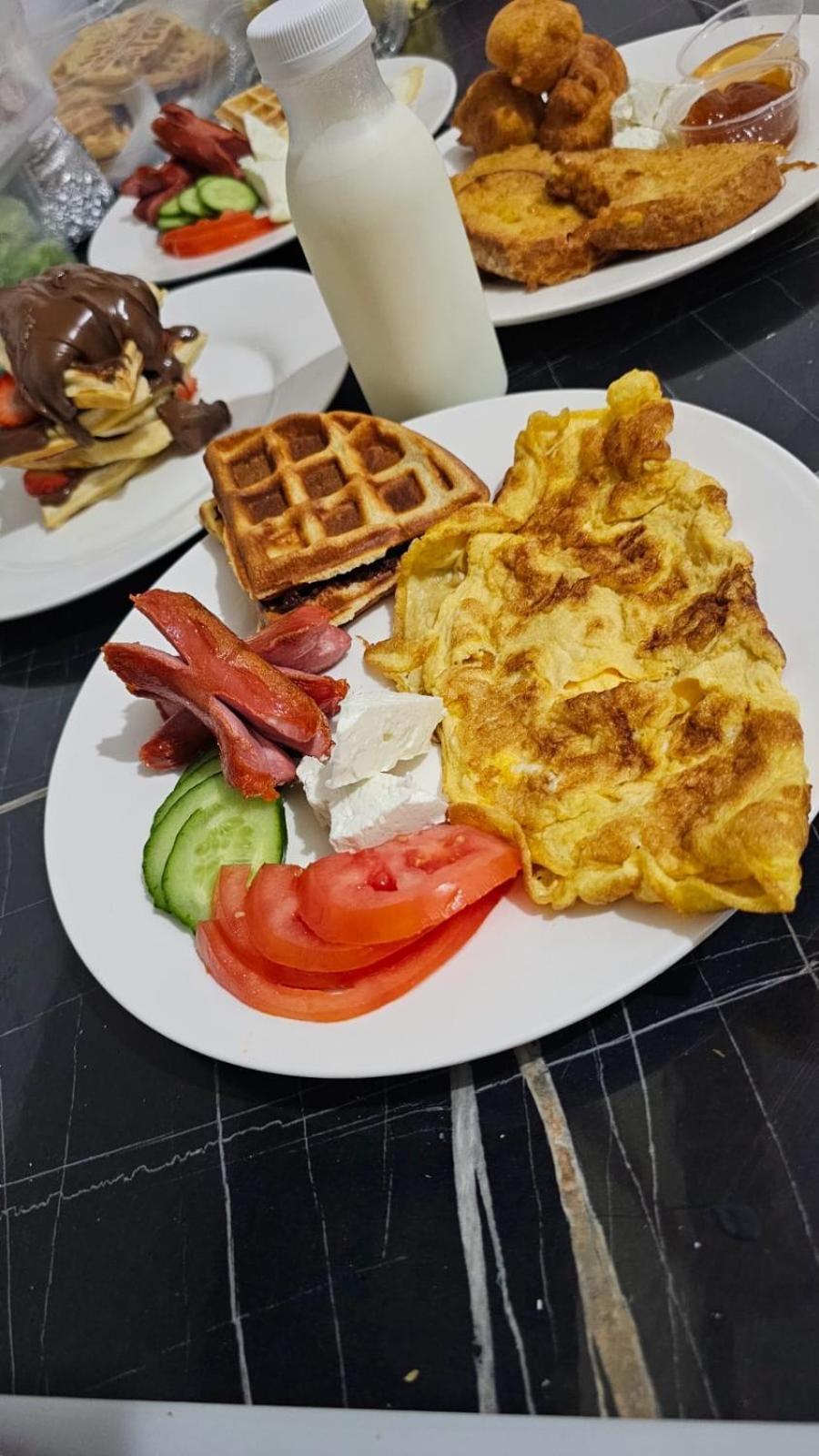 Square Inn Tiran Dış mekan fotoğraf